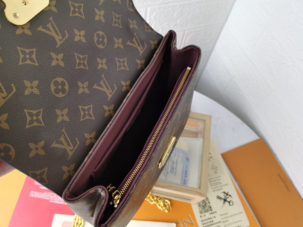 ルイヴィトンバッグ着用イメージ